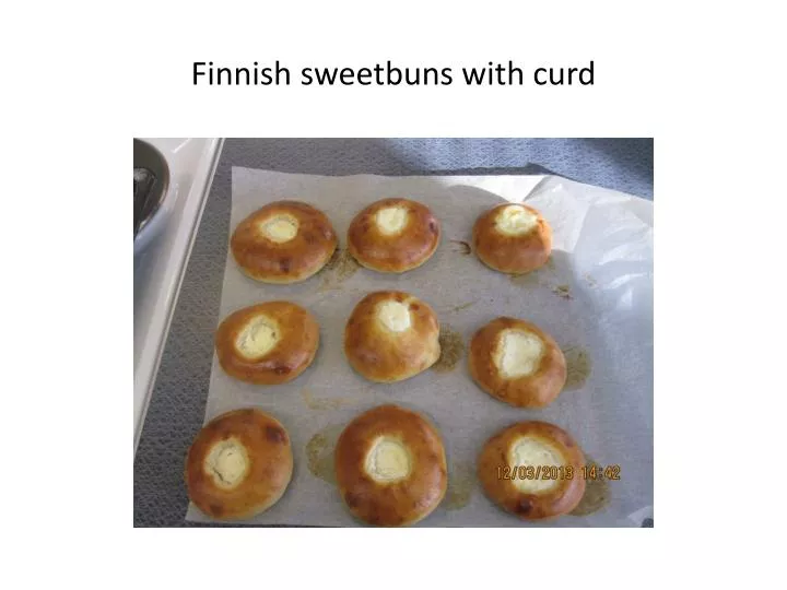 finnish sweetbuns with curd