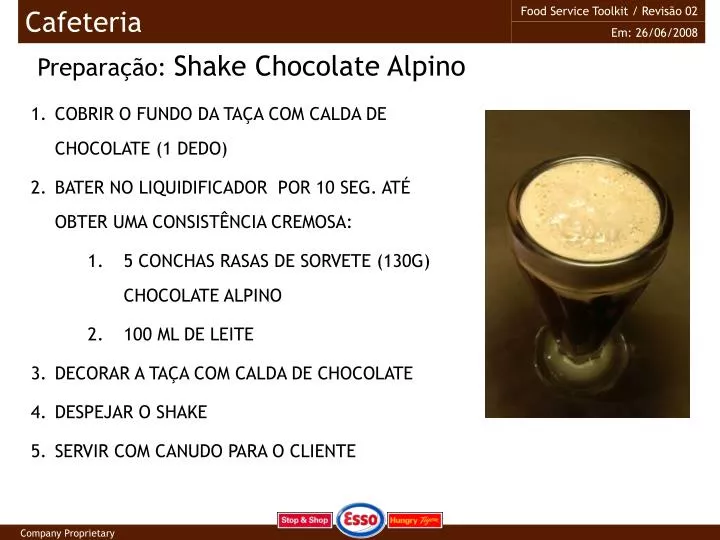 prepara o shake chocolate alpino