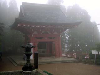 Kompon Chudo Originally built c. 850; rebuilt in 1642 (after Mt. Hiei was razed by Oda Nobunaga)